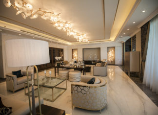 الفخامة بإبداع روّاد التصميم الداخلي: لاكويلا إنتيريرز (Laquila Interiors)