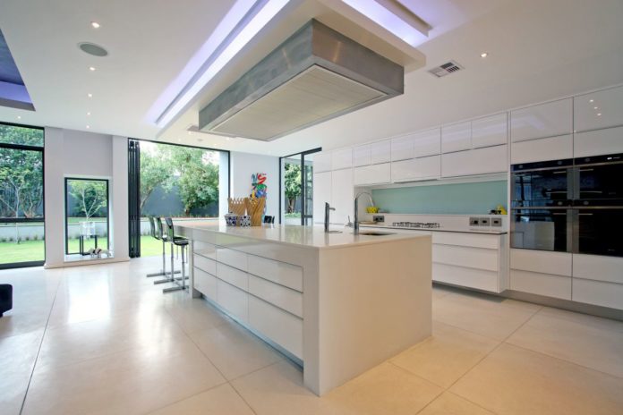 Luxury Open Kitchen