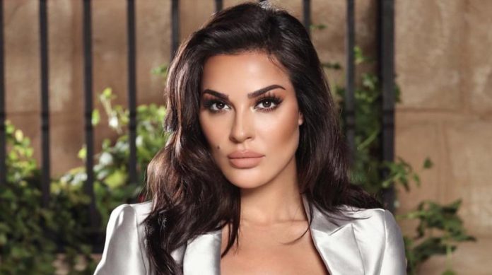 nadine-njeim002121