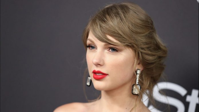 Taylor Swift Jan 6 2019.jpg_38025375_ver1.0_1280_720