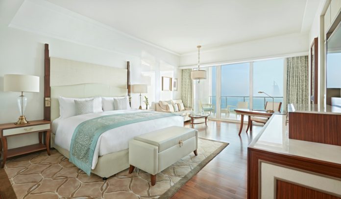 WALDORF ASTORIA SUITE WITH SEA VIEW-BEDROOM (1)