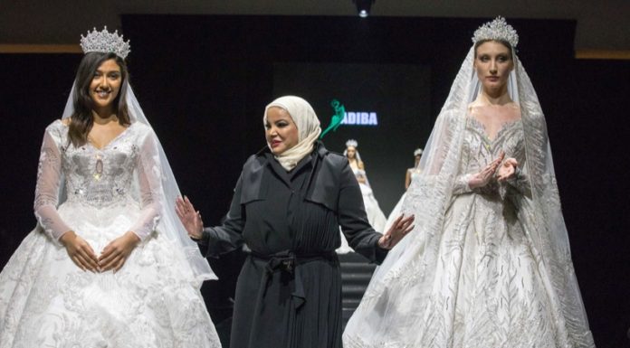 المصممة أديبة المحبوب تعرض إبداعاتها ضمن أسبوع الموضة في باريس