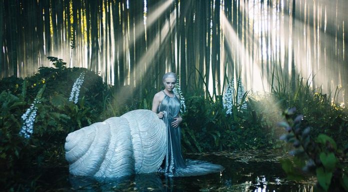 مجموعة Dior للخياطة الراقية لخريف 2020: رحلة إلى العالم الخيالي