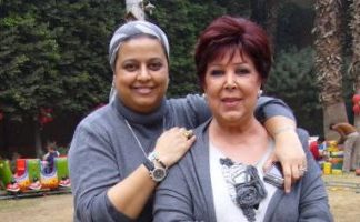 ابنة رجاء الجيداوي تثير الغضب بتعليق مستفز على وفاة محمود ياسين