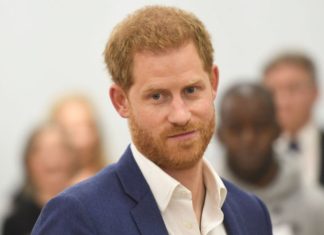 الأمير هاري يكشف عن اختراق هاتفه والتجسس على مكالمته