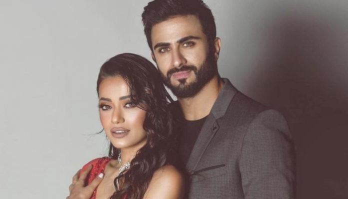 127-172944-rahma-riad-wedding_700x400