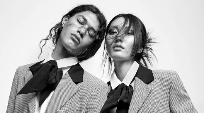 مجموعة «Karl by Karl» إحتفالاً بذكرى كارل لاغرفيلد