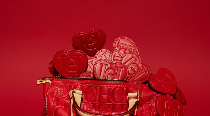 تألقى فى عيد الحب مع CH Carolina Herrera