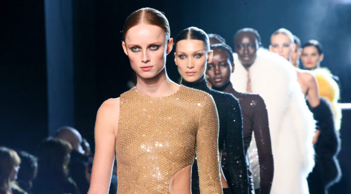 نجمات العالم يتألقن في عرض Michael Kors لخريف وشتاء 2022