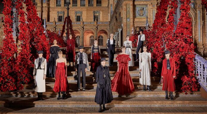 مجموعة Dior Cruise 2023 تأخذ منحًى إسبانيًّا