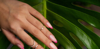 خلطات لتطويل الاظافر