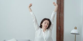 عادات صباحية تدمر يومك من دون علمك