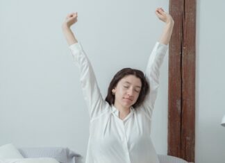 عادات صباحية تدمر يومك من دون علمك