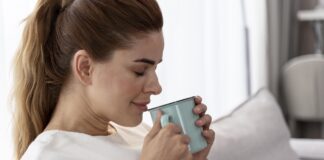 علاج الإمساك بالأعشاب