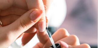 اسباب اصفرار الاظافر