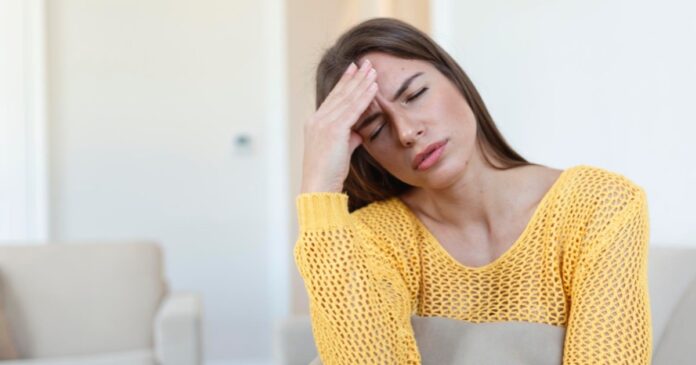 أسباب الصداع في رمضان أسباب الصداع في رمضان