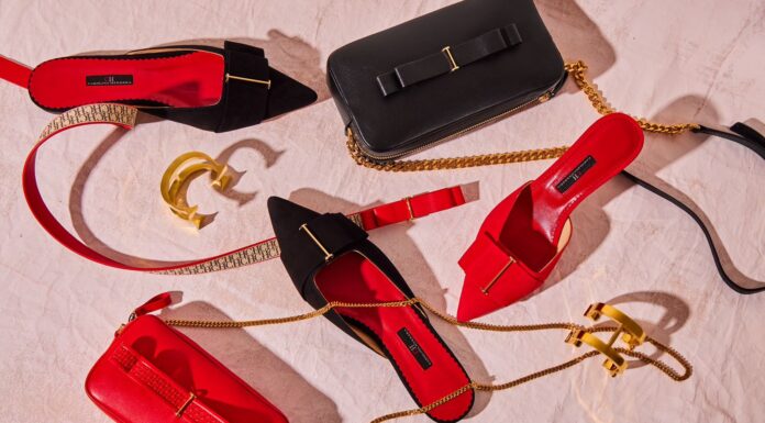 احتفل بعيد الأمهات مع CH Carolina Herrera