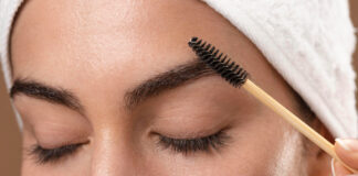 العناية بالحواجب: طرق تسريحها وتحديدها وتكثيفها