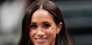 ميغان ماركل تحرج امرأة وتطلب منها الابتعاد عن الأمير هاري