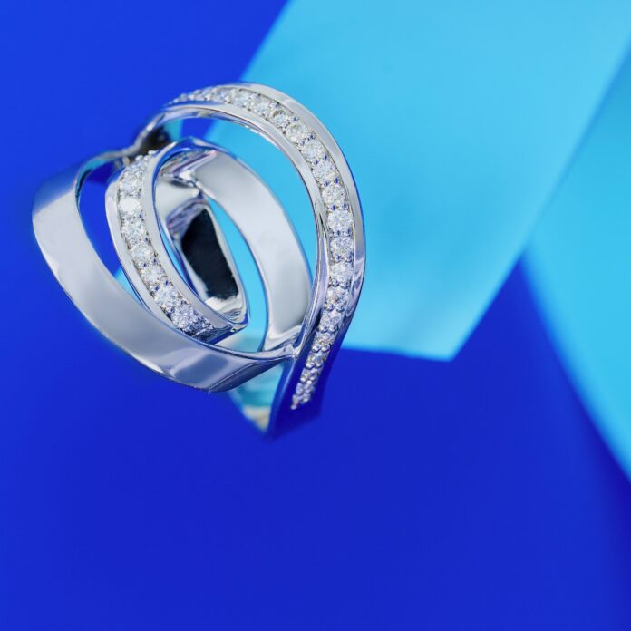 a7035cda-35e9-4b71-90a7-c7faf527ae39