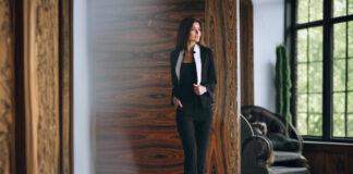 أهم نصائح لتنسيق ملابس العمل باحترافية