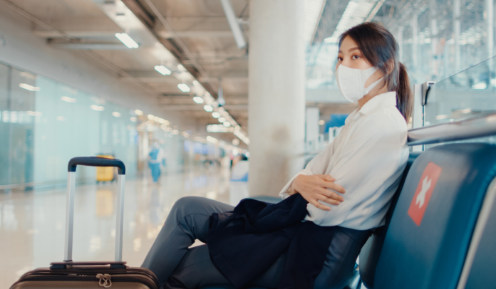 كيف تتجنبين المشاكل الصحية أثناء السفر؟