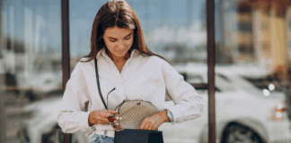 أشياء أساسيّة يجب أن تكون في حقيبة كلّ امرأة