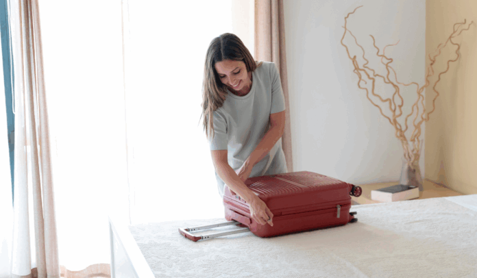 حقيبة السفر